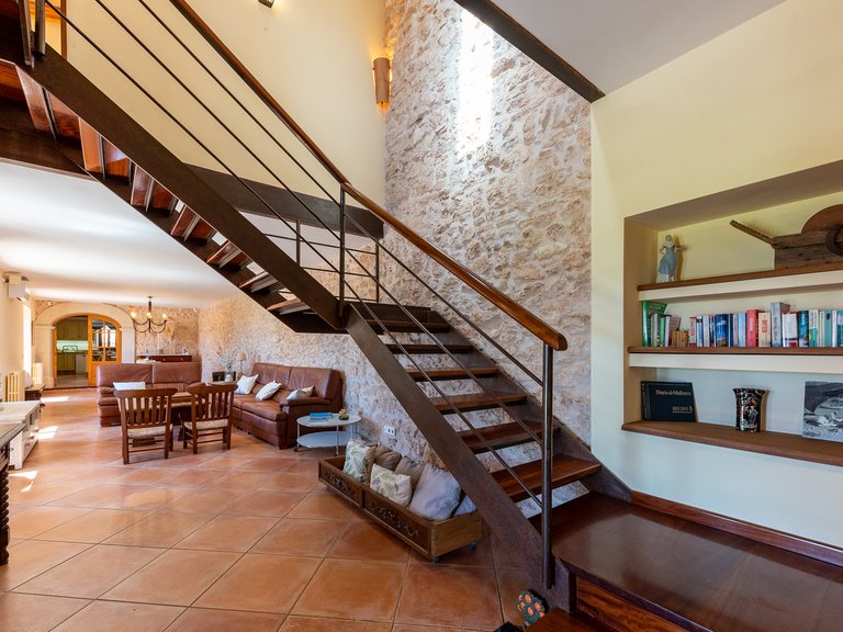 Country House for Sale in Santanyí, Balearic Islands 8