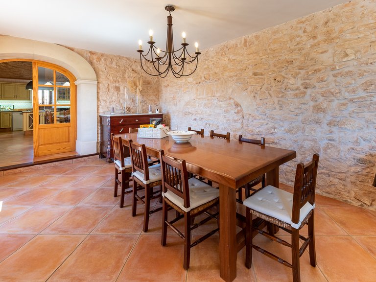 Country House for Sale in Santanyí, Balearic Islands 12