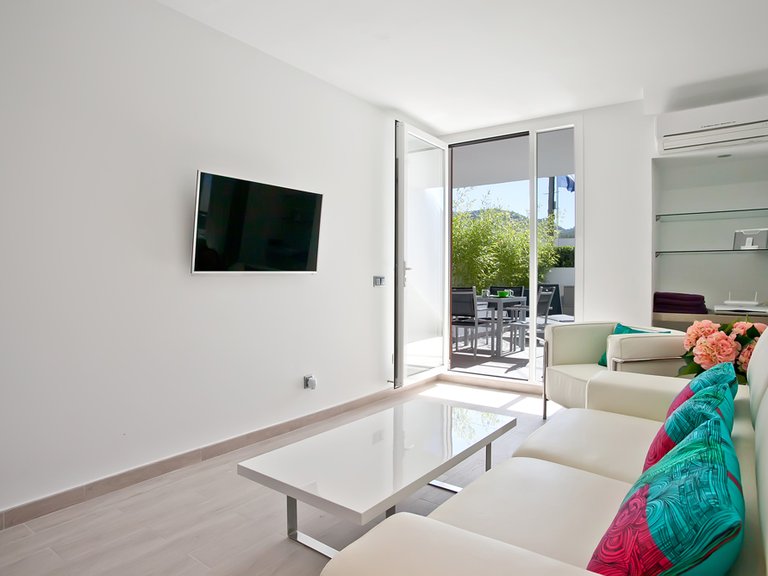 Apartment for Sale in Puerto De Andratx, Balearic Islands 4