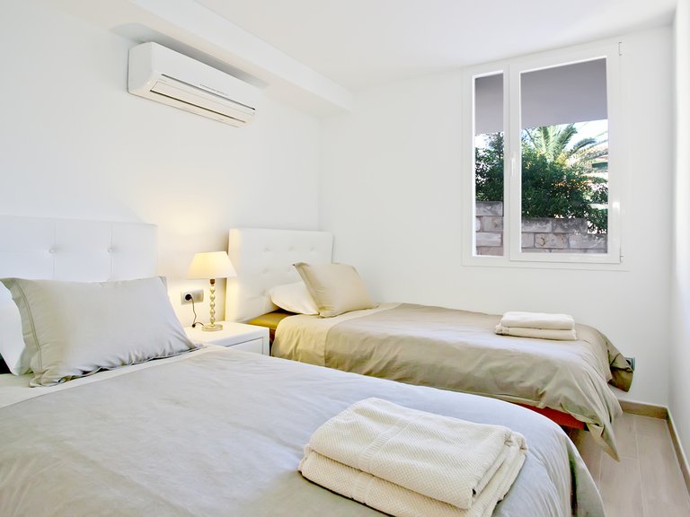 Apartment for Sale in Puerto De Andratx, Balearic Islands 8