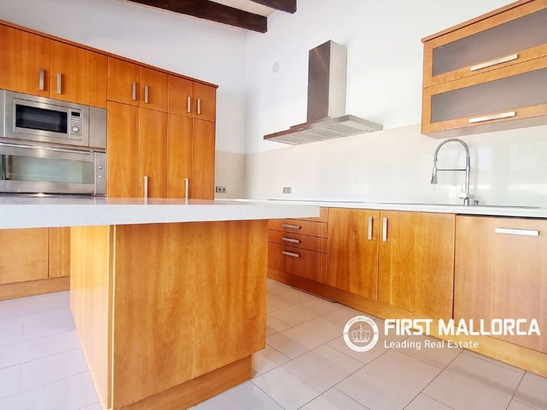 Villa for Rent in Bunyola, Balearic Islands 9