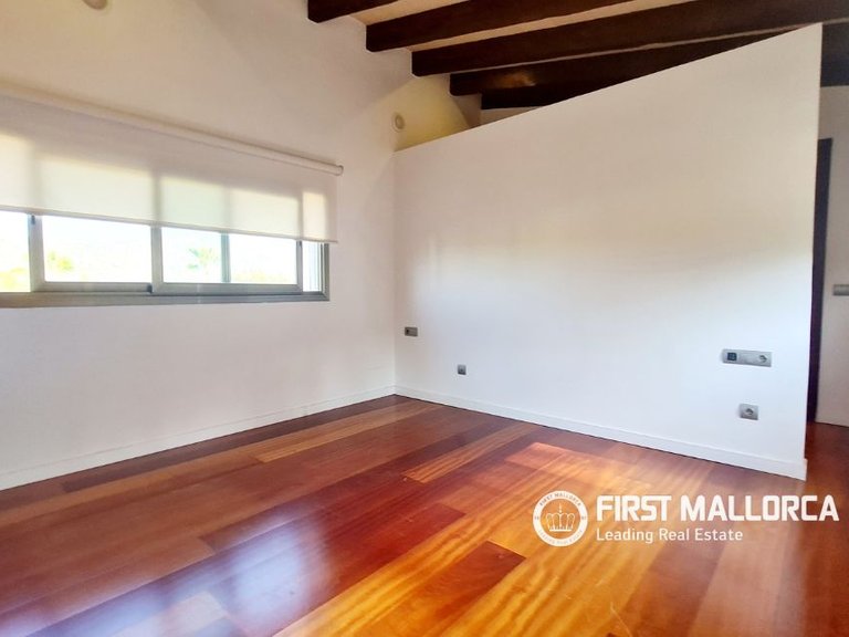 Villa for Rent in Bunyola, Balearic Islands 15
