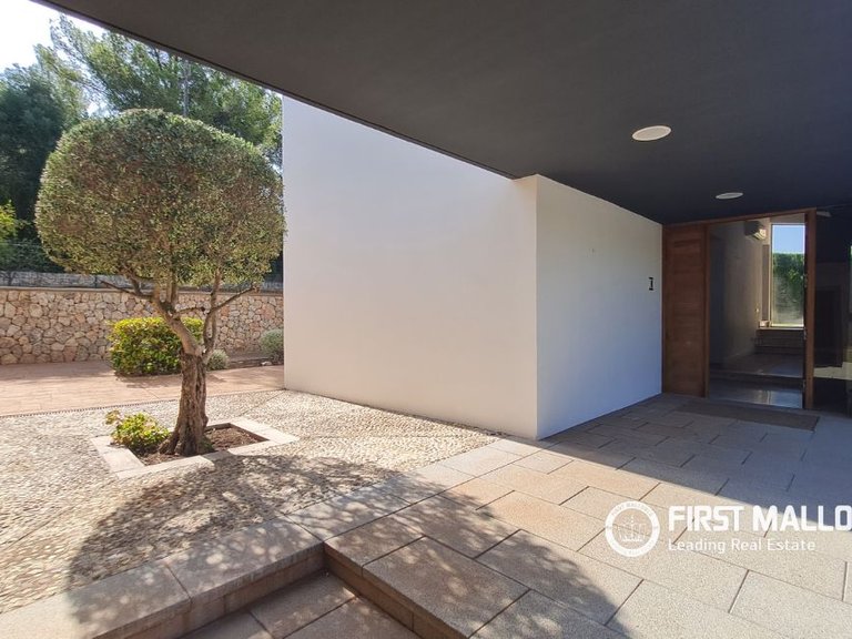 Villa for Rent in Bunyola, Balearic Islands 21