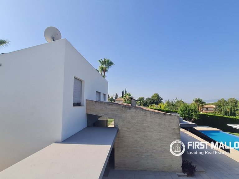 Villa for Rent in Bunyola, Balearic Islands 24