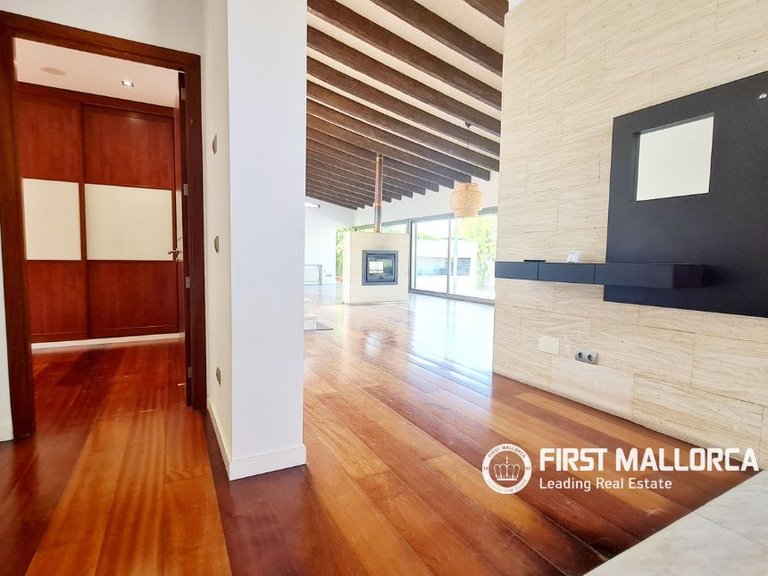 Villa for Rent in Bunyola, Balearic Islands 12