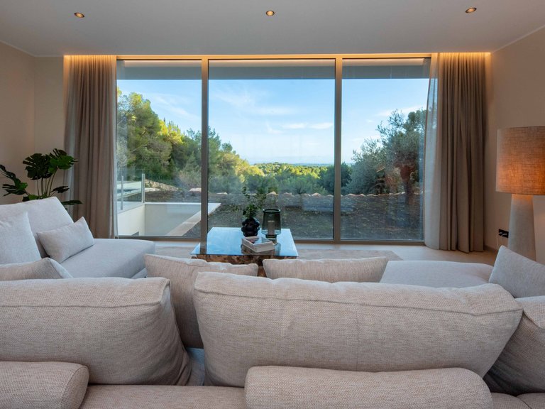 Villa for Sale in Portals Nous, Balearic Islands 8