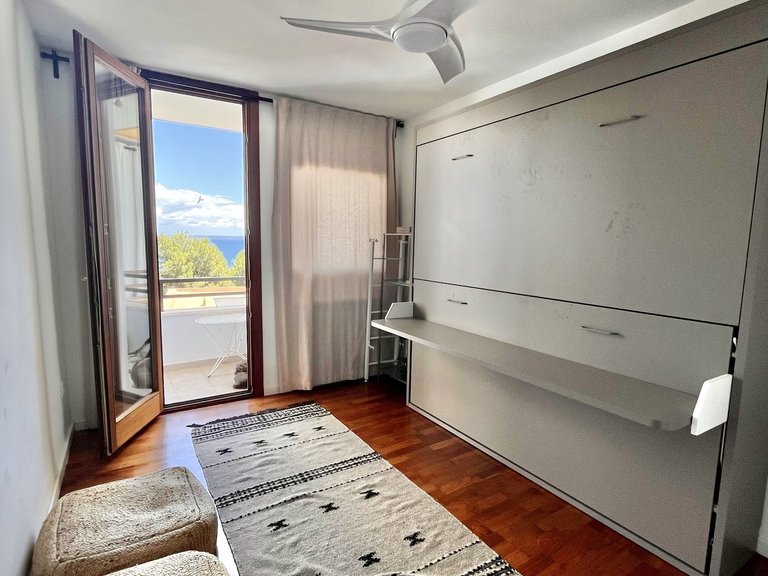 Apartment for Rent in Illetes, Balearic Islands 10