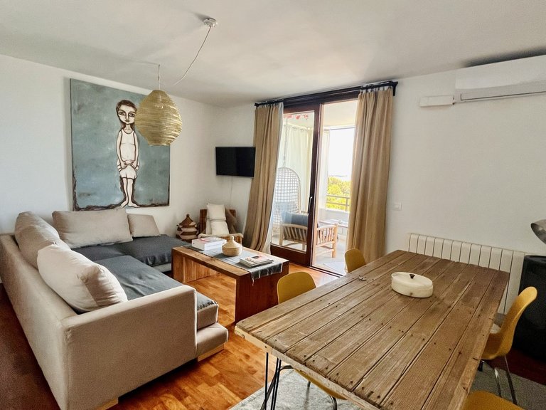 Apartment for Rent in Illetes, Balearic Islands 3
