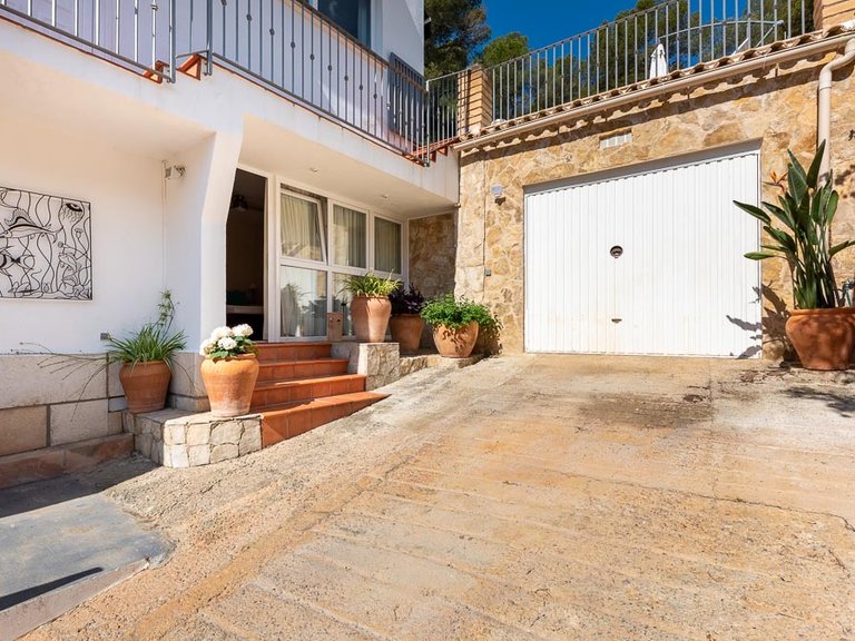 Villa for Sale in Costa D´en Blanes, Balearic Islands 18