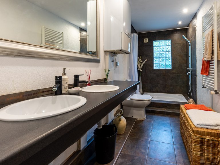Villa for Sale in Galilea, Balearic Islands 22