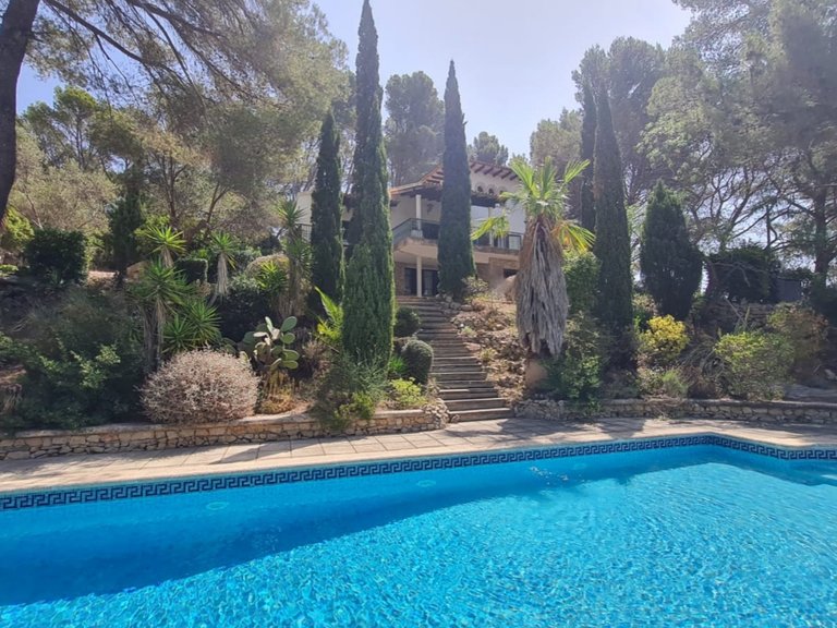 Villa for Sale in Galilea, Balearic Islands 5
