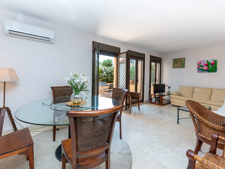 Apartment for Rent in Molinar & Portixol, Balearic Islands 7