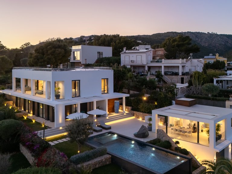 Villa for Sale in Costa D´en Blanes, Balearic Islands 1