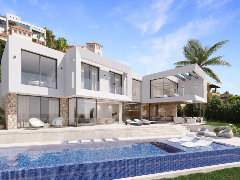 Villa for Sale in Nova Santa Ponsa, Balearic Islands 5