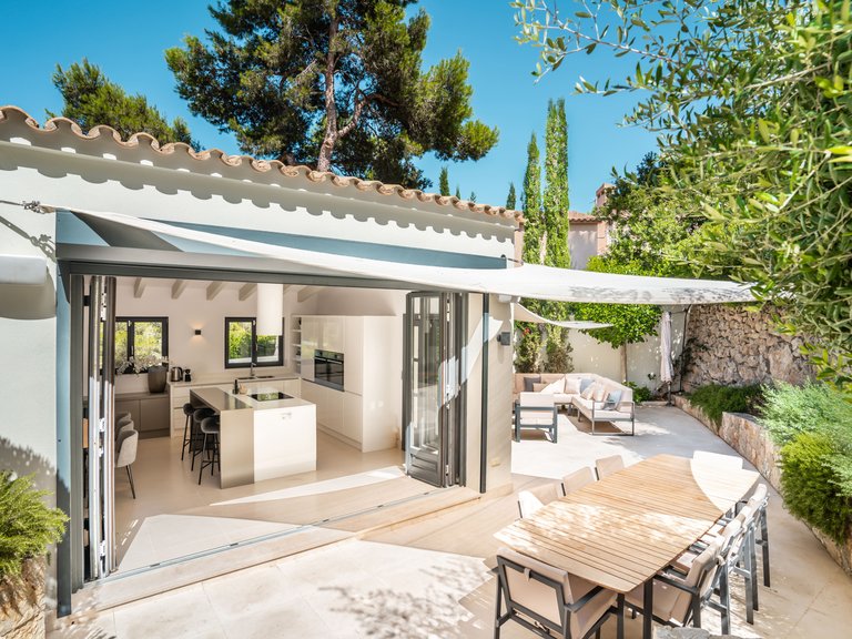 Villa for Sale in Puerto De Andratx, Balearic Islands 4