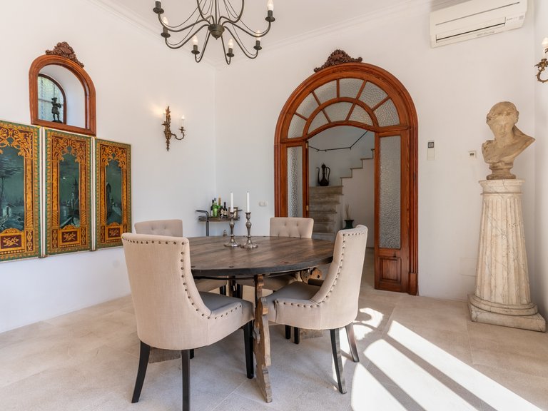 Villa for Rent in Marivent, Balearic Islands 11