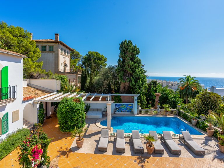 Villa for Rent in Marivent, Balearic Islands 2