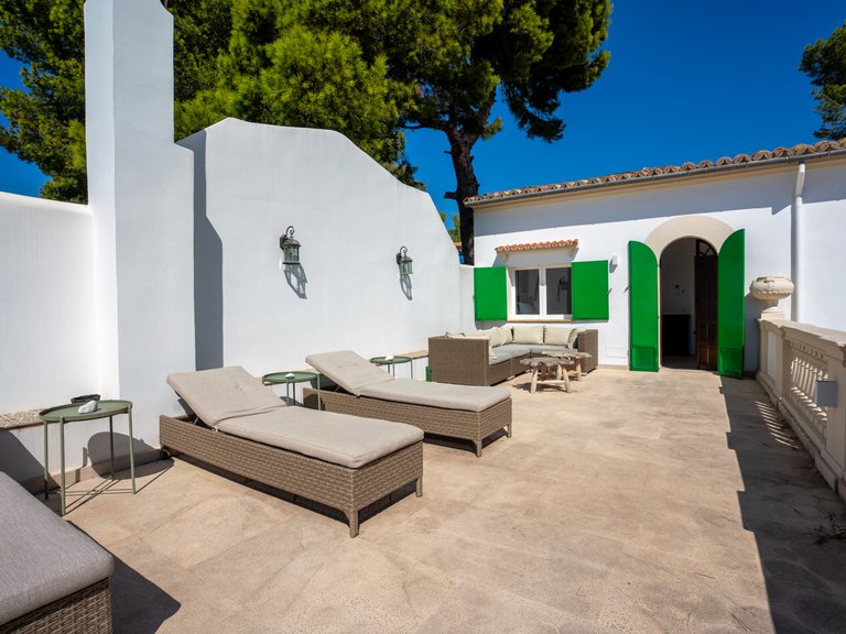 Villa for Rent in Marivent, Balearic Islands 20