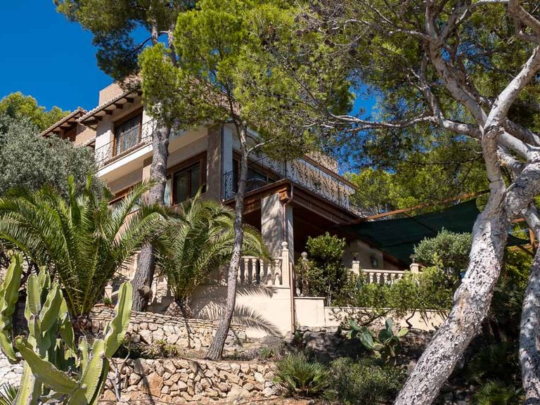Villa for Sale in Cala Fornells, Balearic Islands 19