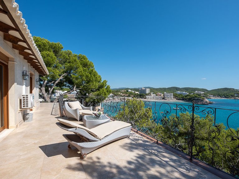 Villa for Sale in Cala Fornells, Balearic Islands 1