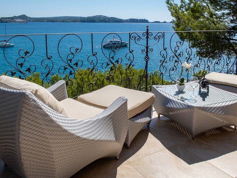 Villa for Sale in Cala Fornells, Balearic Islands 15