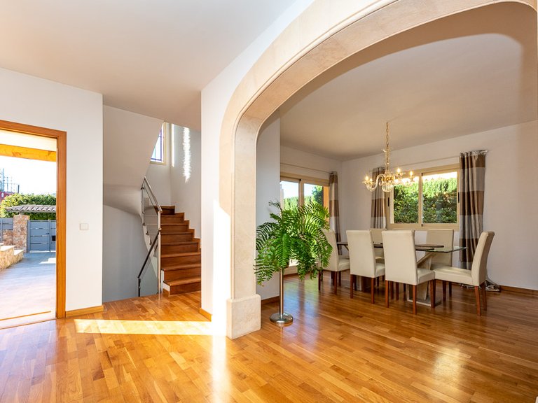 Villa for Sale in Puig De Ros, Balearic Islands 4