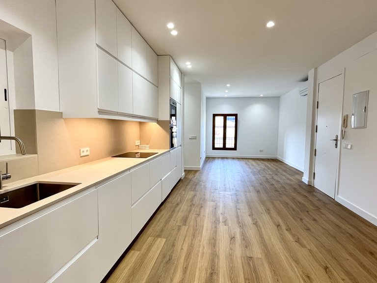 Apartment for Rent in Palma De Mallorca, Balearic Islands 5