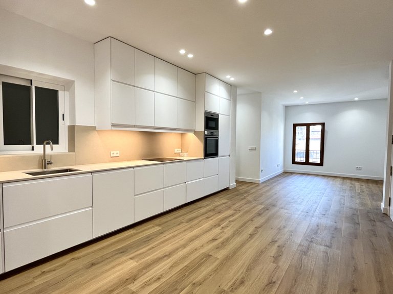 Apartment for Rent in Palma De Mallorca, Balearic Islands 3