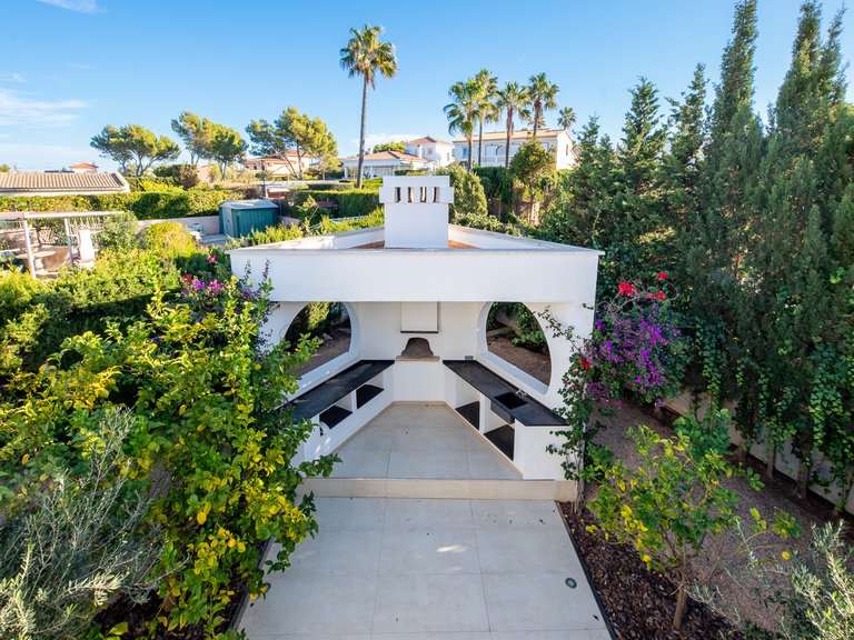 Villa for Sale in Badia Blava, Balearic Islands 28