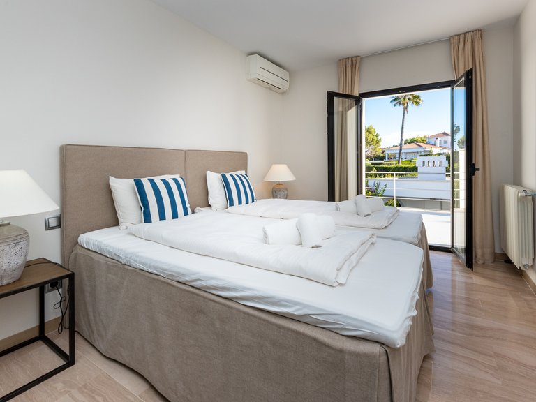 Villa for Sale in Badia Blava, Balearic Islands 26