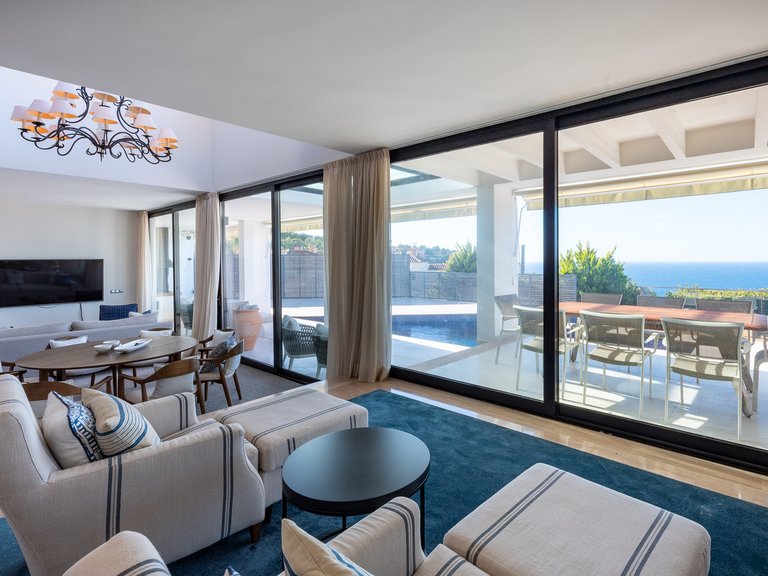 Villa for Sale in Badia Blava, Balearic Islands 7