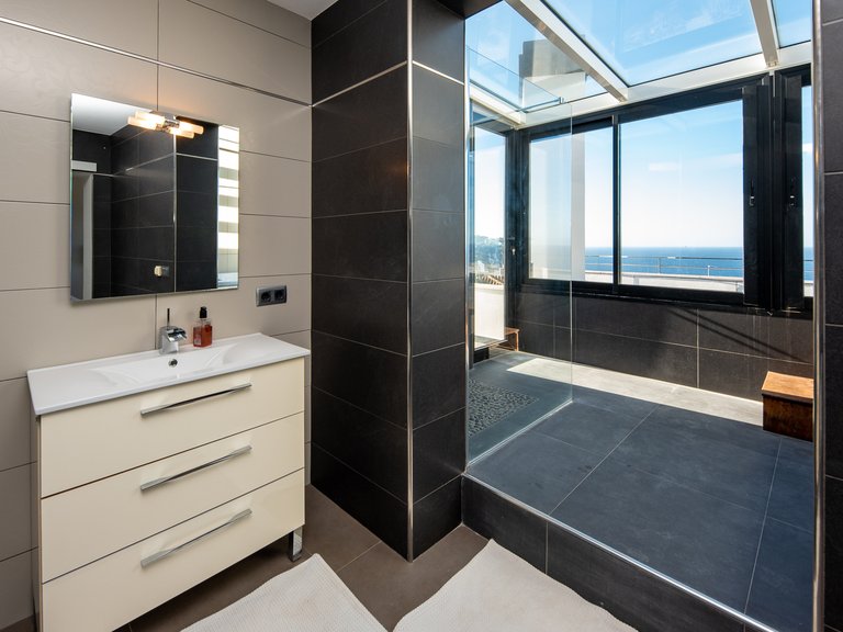 Villa for Sale in Badia Blava, Balearic Islands 19