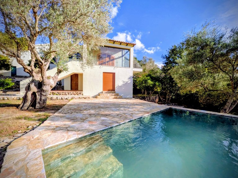 Villa for Sale in Valldemossa, Balearic Islands 10
