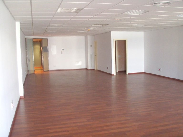 Commercial for Sale in Palma De Mallorca, Balearic Islands 2