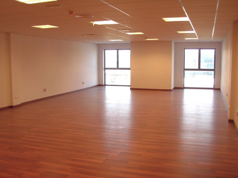 Commercial for Sale in Palma De Mallorca, Balearic Islands 1