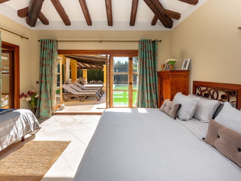 Villa for Sale in Nova Santa Ponsa, Balearic Islands 5