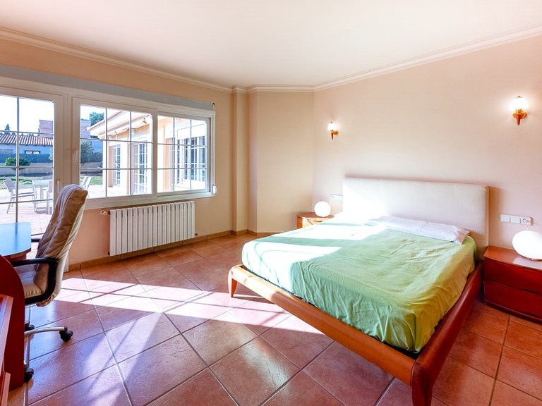 Villa for Sale in Santa Ponsa, Balearic Islands 13