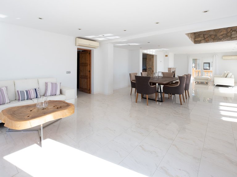 Villa for Rent in Costa D´en Blanes, Balearic Islands 7