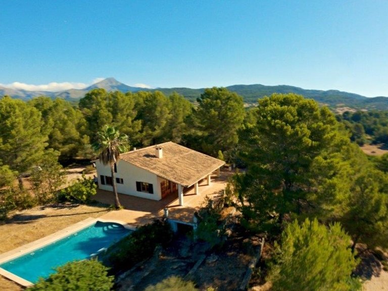 Country House for Sale in Calvià, Balearic Islands 10