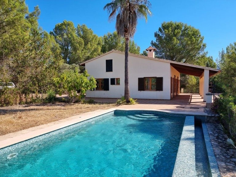 Country House for Sale in Calvià, Balearic Islands 3