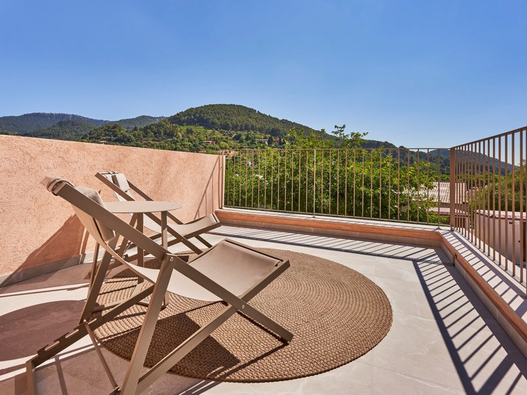 Villa for Sale in Esporles, Balearic Islands 3