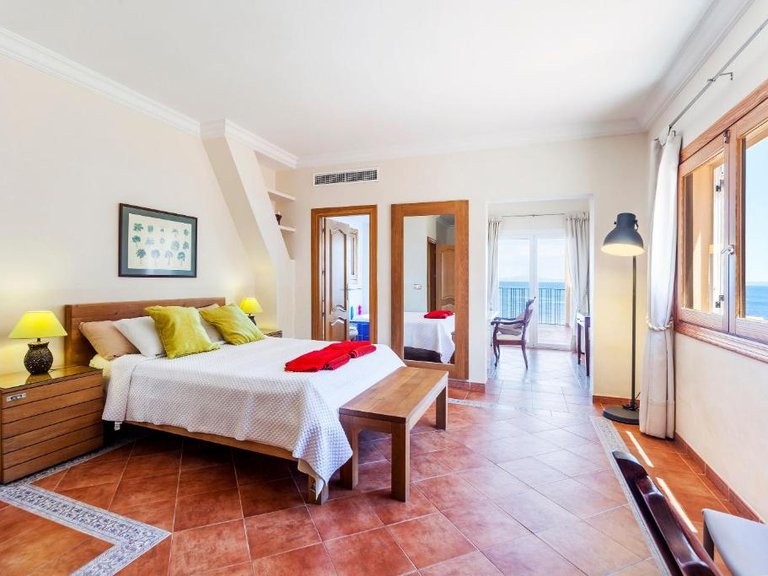 Villa for Rent in Cala Vinyas, Balearic Islands 6