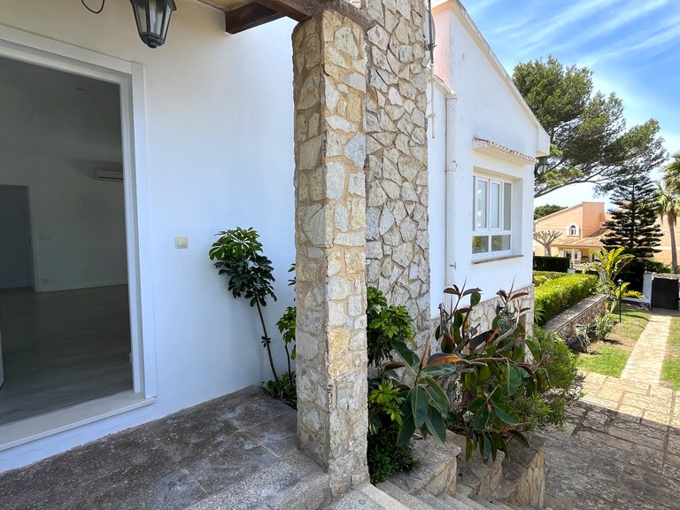 Villa for Sale in Badia Blava, Balearic Islands 11