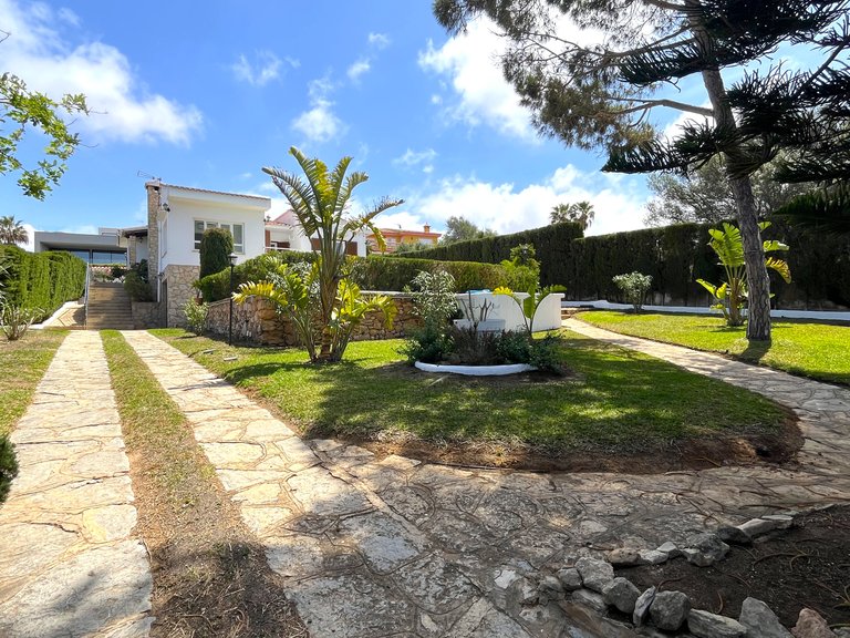 Villa for Sale in Badia Blava, Balearic Islands 5