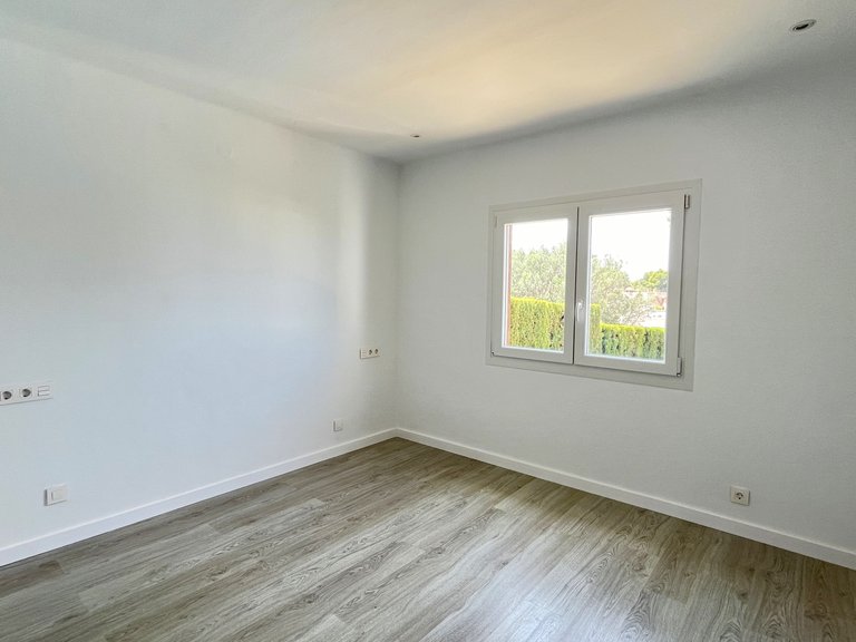 Villa for Sale in Badia Blava, Balearic Islands 20