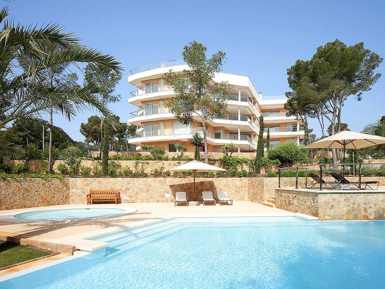 Apartment for Sale in Sol De Mallorca, Balearic Islands 1