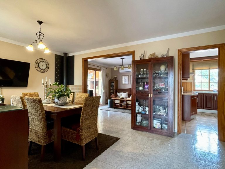 Country House for Sale in Sencelles, Balearic Islands 4