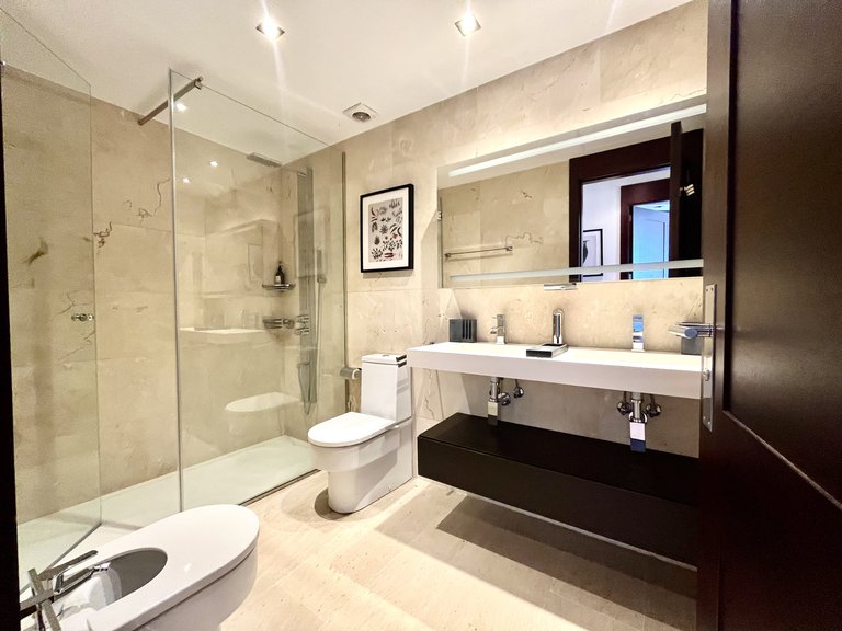 Apartment for Rent in Palma De Mallorca, Balearic Islands 16