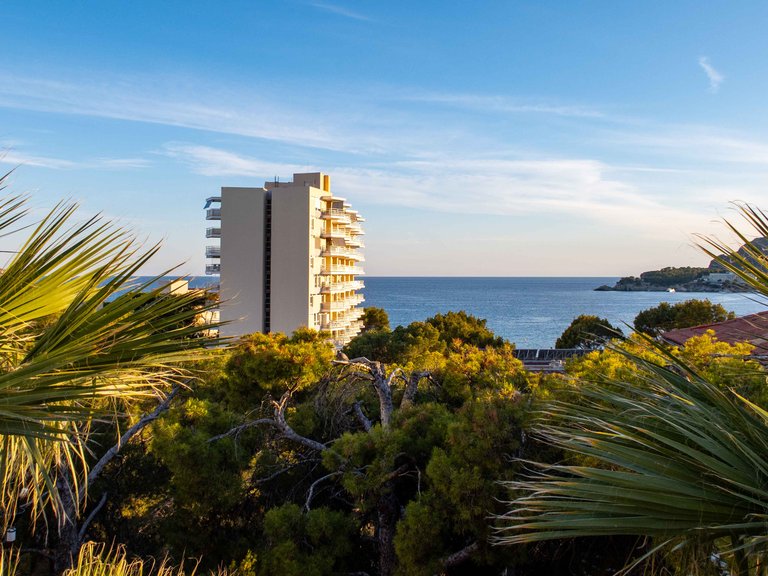 Villa for Sale in Paguera, Balearic Islands 27