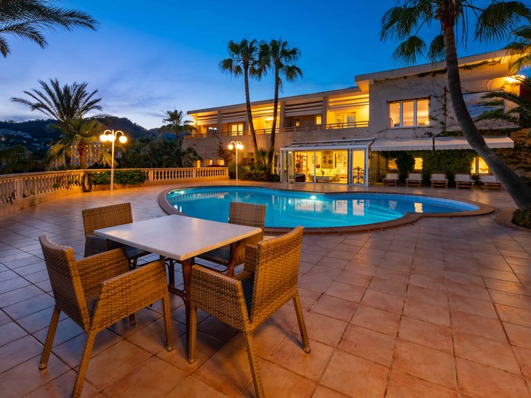 Villa for Sale in Paguera, Balearic Islands 18